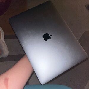 Apple MacBook Pro